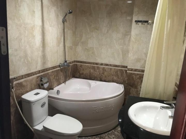 Lakeside 2 Hotel Nam Dinh Nhu Thuc Dış mekan fotoğraf